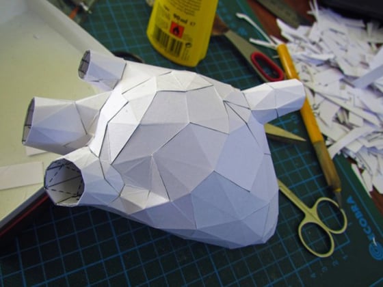 Horst Kiechle - Paper Torso - Busto realizzato con la carta Horst Kiechle - Paper Torso - Busto realizzato con la carta