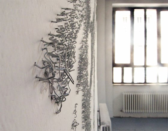 Baptiste Debombourg - AGGRAVURE - Murales di punti metallici Baptiste Debombourg - AGGRAVURE - Murales di punti metallici