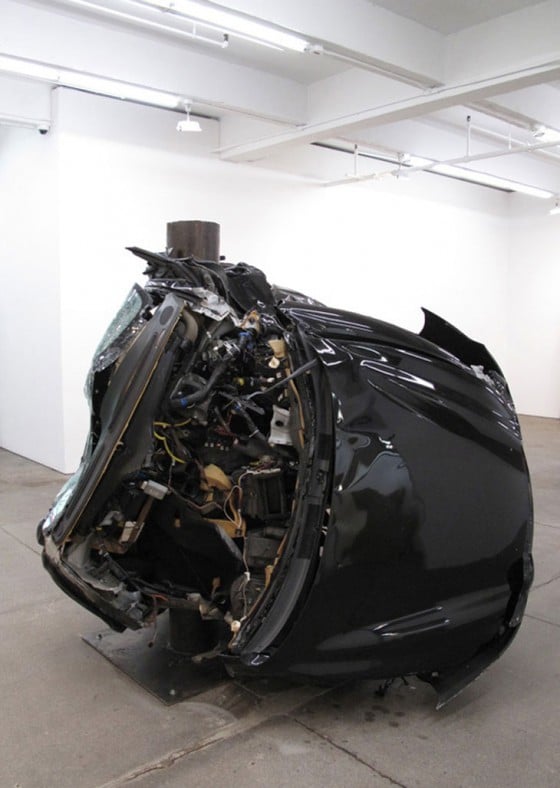 Dirk Skreber - Crash - Macchine accartocciate a un palo.