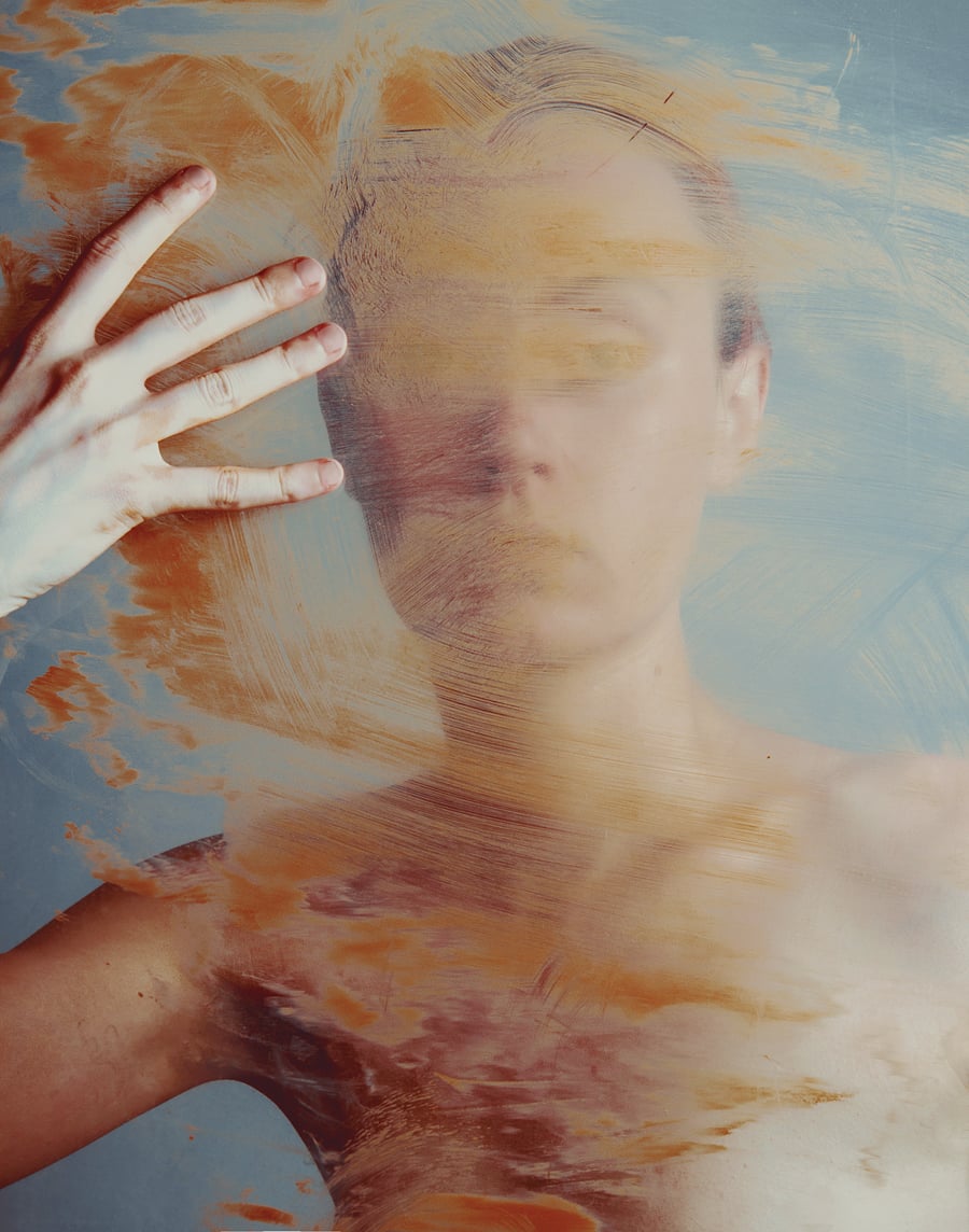 Iréel, il progetto tra pittura e fotografia di Flora Borsi | Collater.al