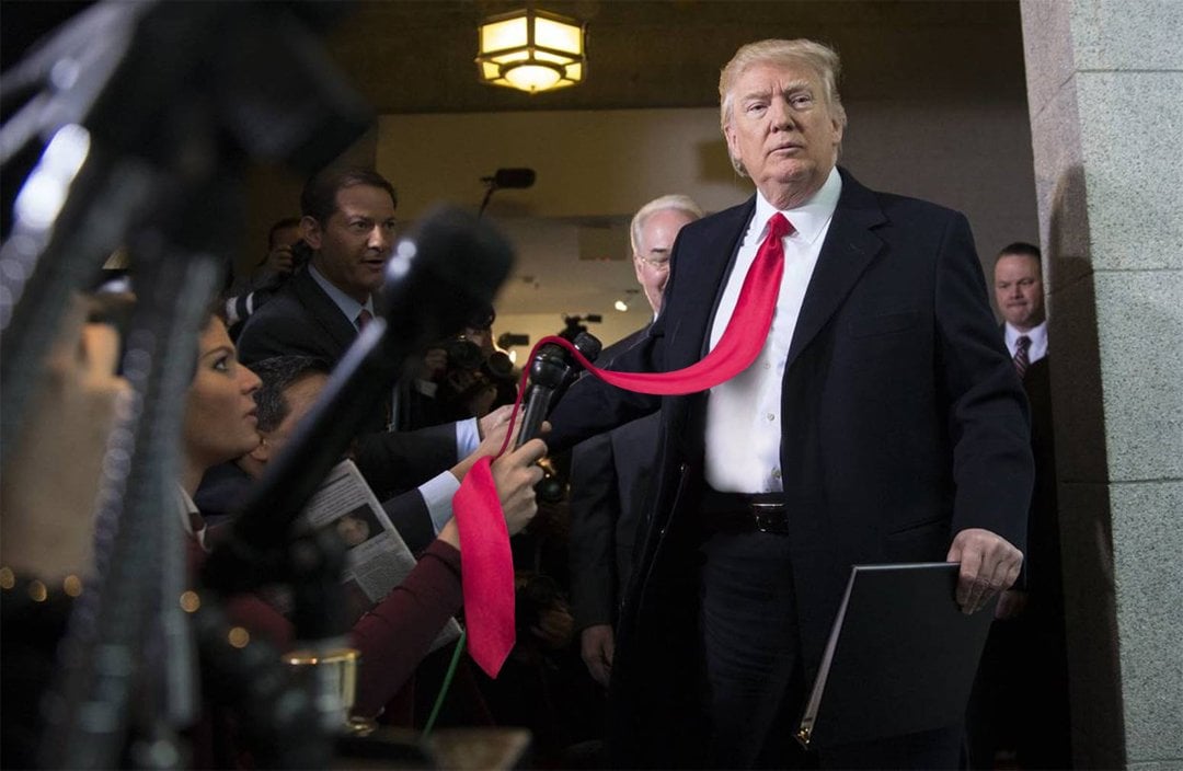 Trump’s Ties, le cravatte lunghe mezzo metro di Donald Trump | Collater.al 9