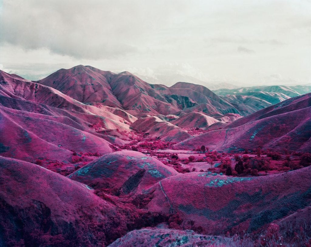 II surreale reportage di guerra di Richard Mosse | Collater.al 11