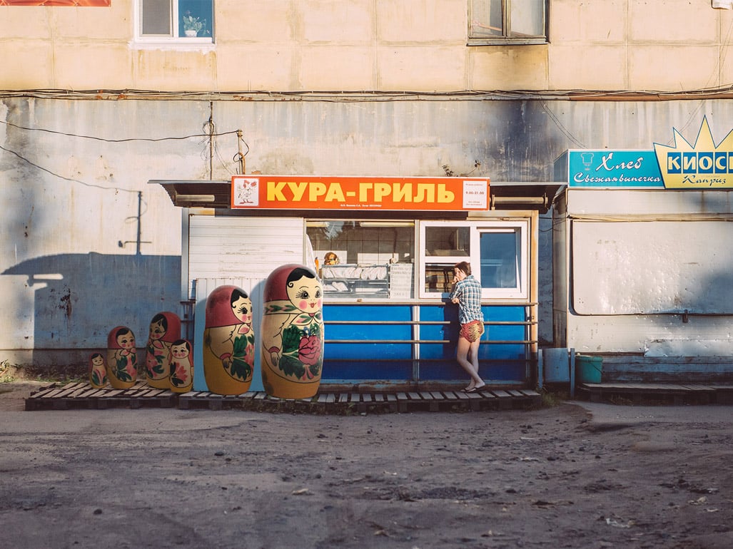 Nostalgies, i giocattoli extra large del fotografo Vincent Bousserez | Collater.al 6