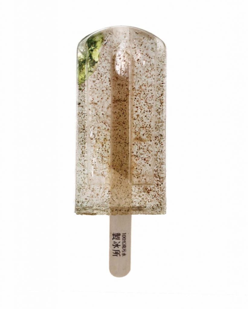 Polluted Water Popsicles, i ghiaccioli di acqua inquinata di Taiwan | Collater.al 3