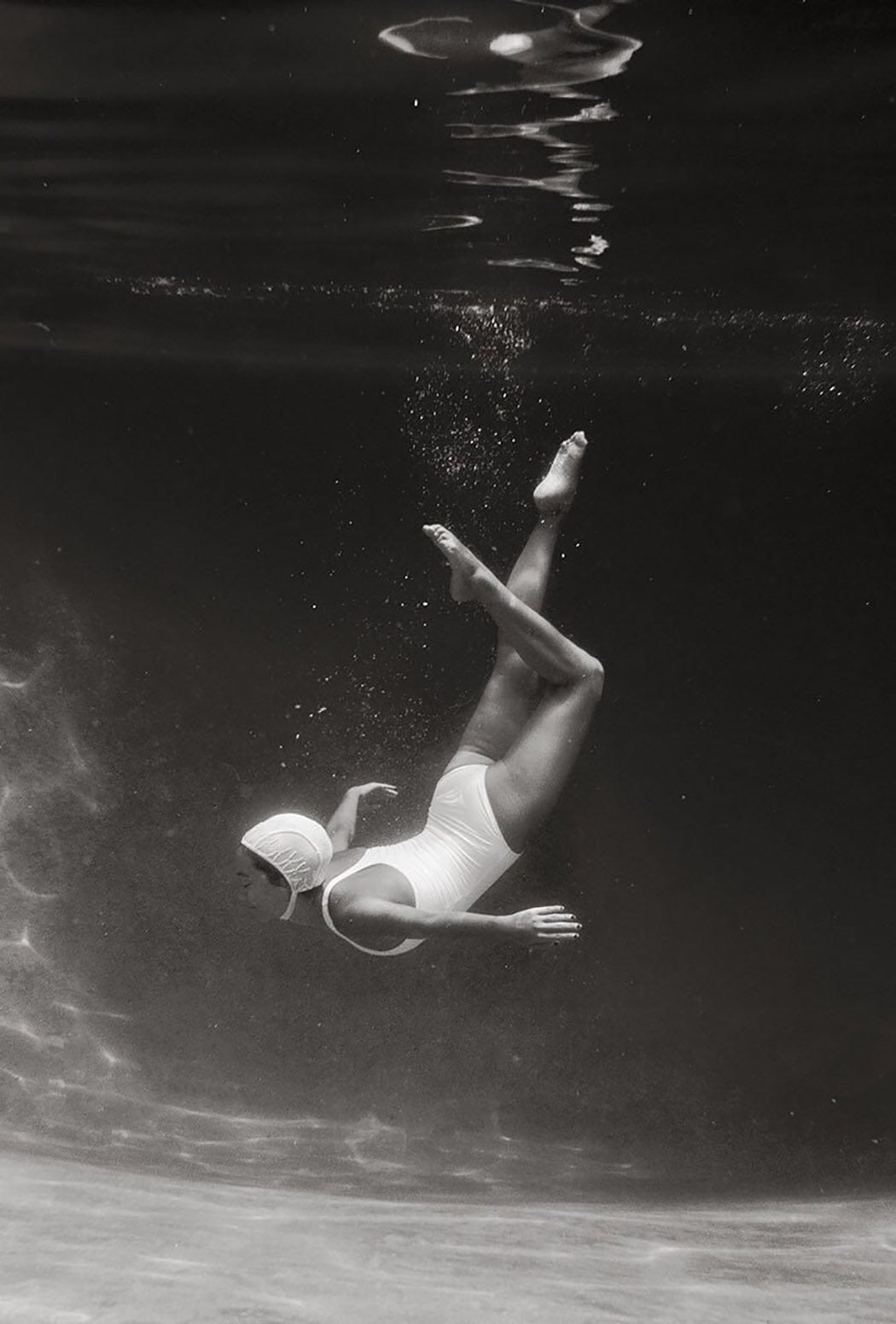 The Swimmers, le nuotatrici sincronizzate di Emma Hartvig | Collater.al 10