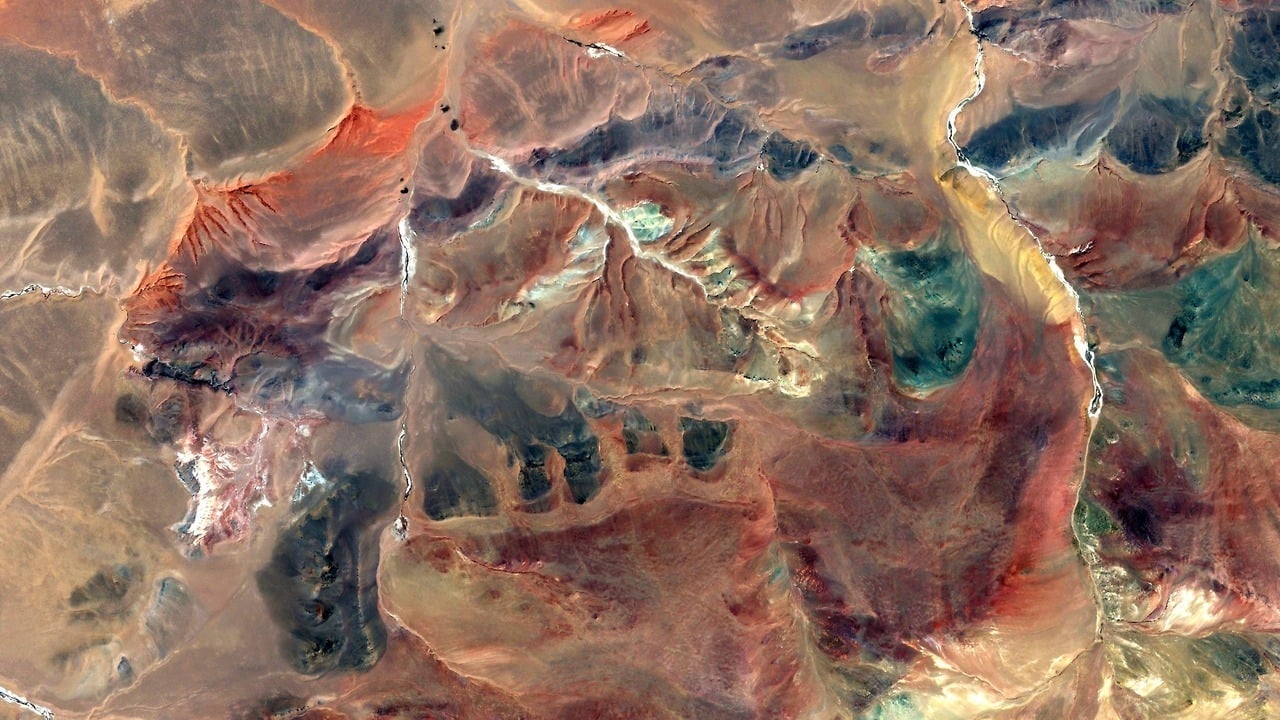 Low Orbit Tourist, immagini satellitari di luoghi mai visti | Collater.al 15