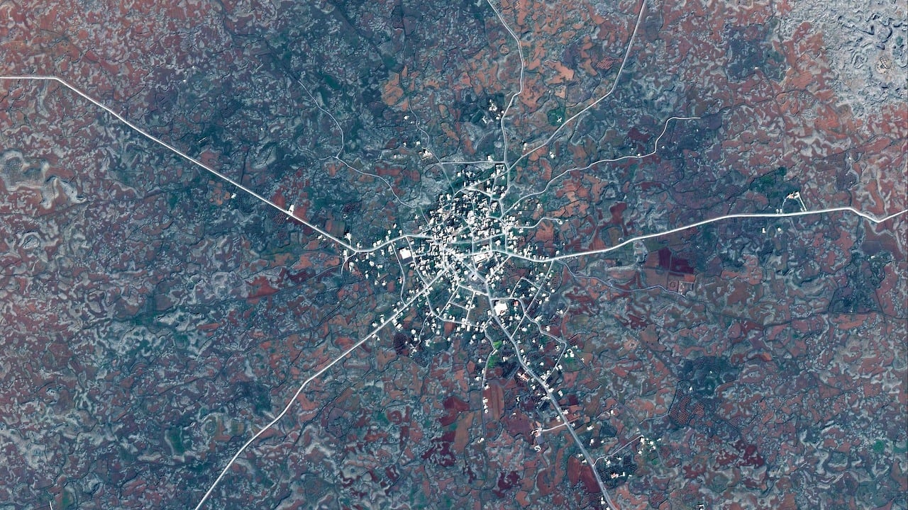 Low Orbit Tourist, immagini satellitari di luoghi mai visti | Collater.al 6