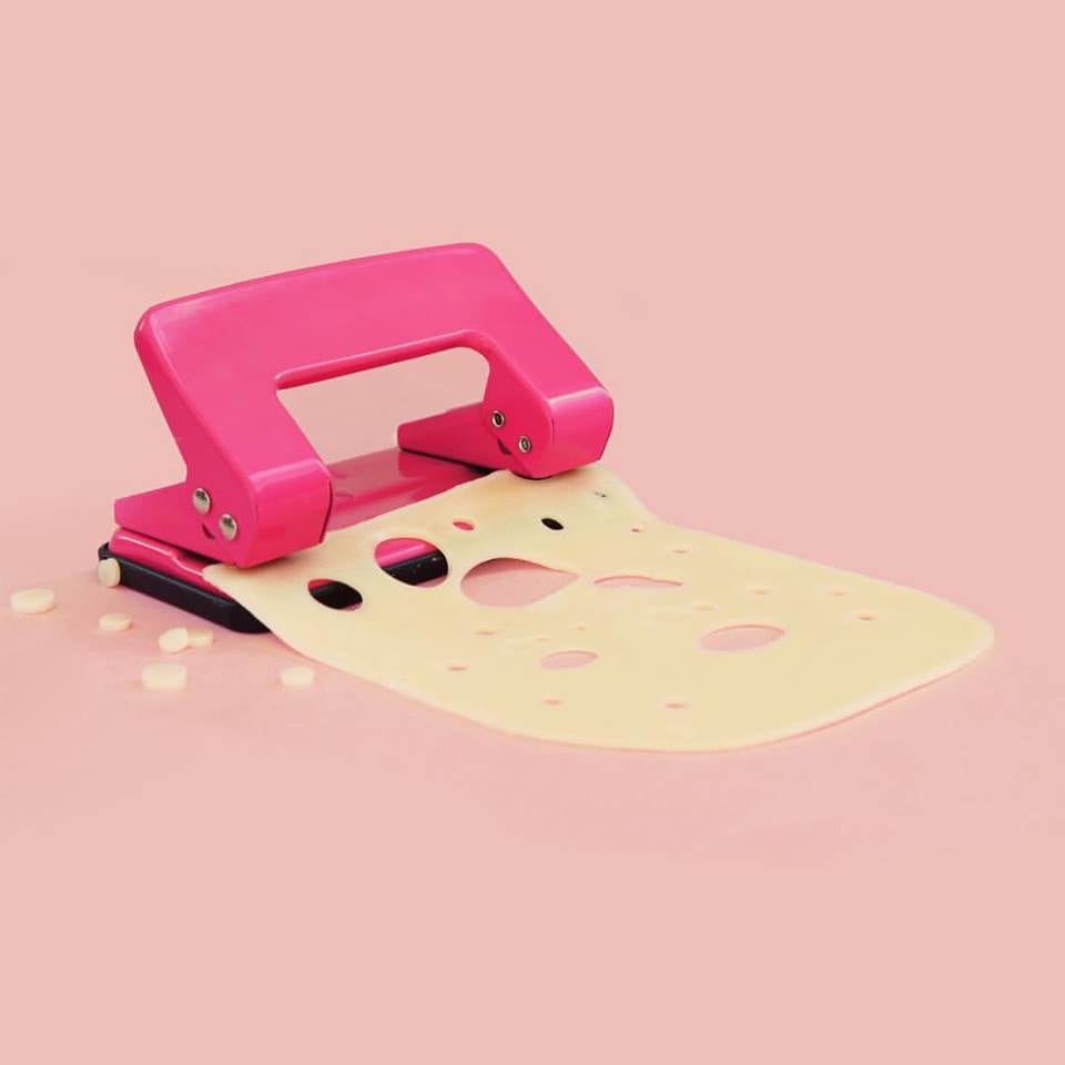 La semplice ironia degli artwork di Helga Stentzel | Collater.al 10