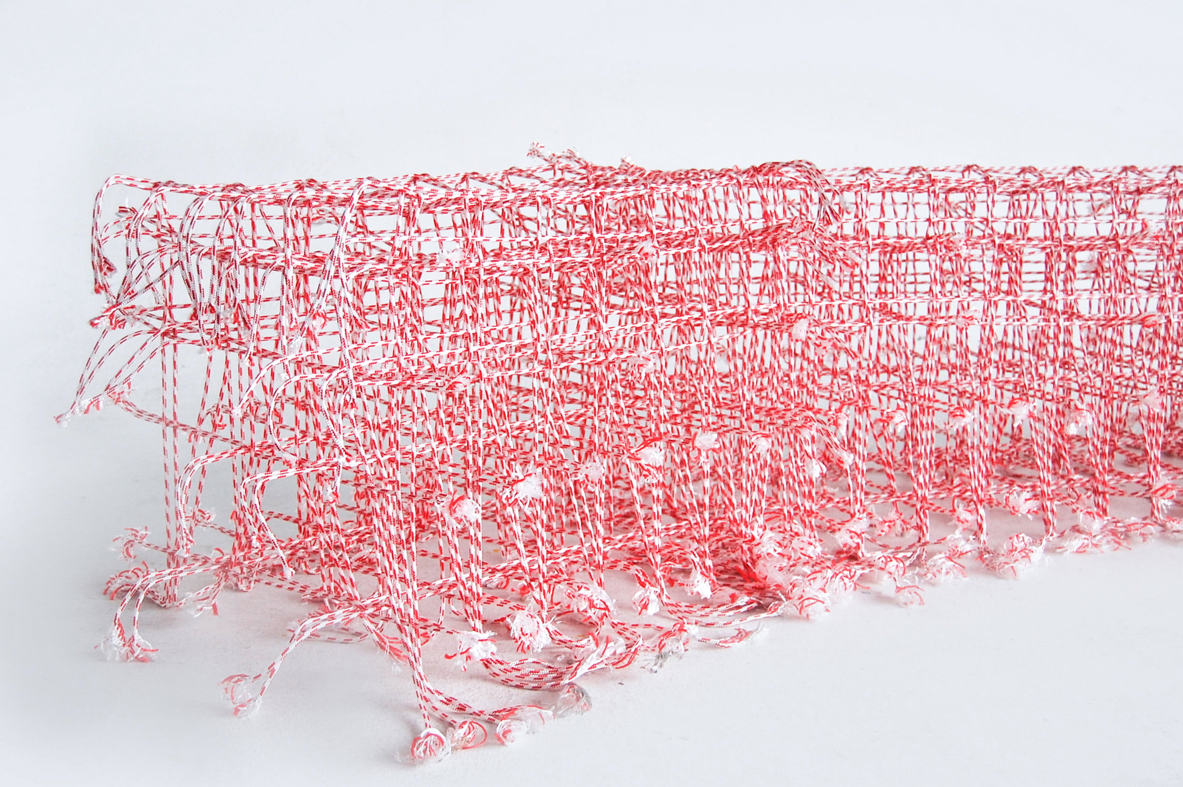 Standing Textiles, i tessuti solidi di Fransje Gimbere | Collater.al 1
