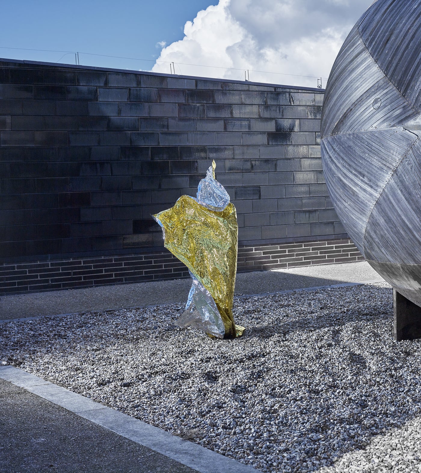 Transient Sculptures, le sculture transitorie di Neal Grundy | Collater.al 1