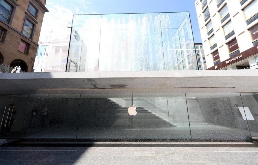 Apple Piazza Liberty | Collater.al