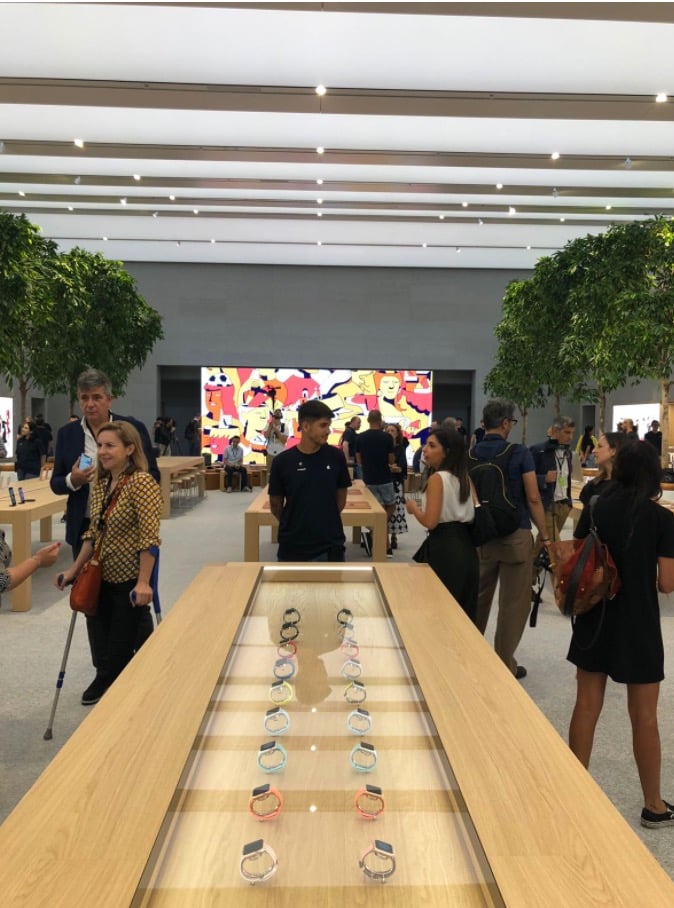 Apple Piazza Liberty | Collater.al