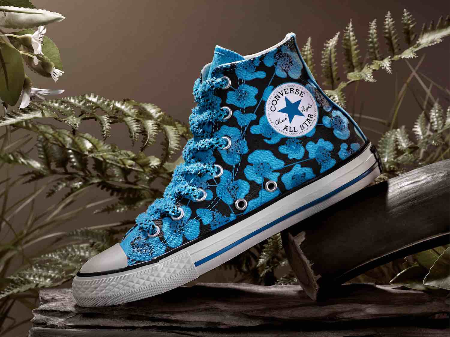 Chuck 70 | Collater.al