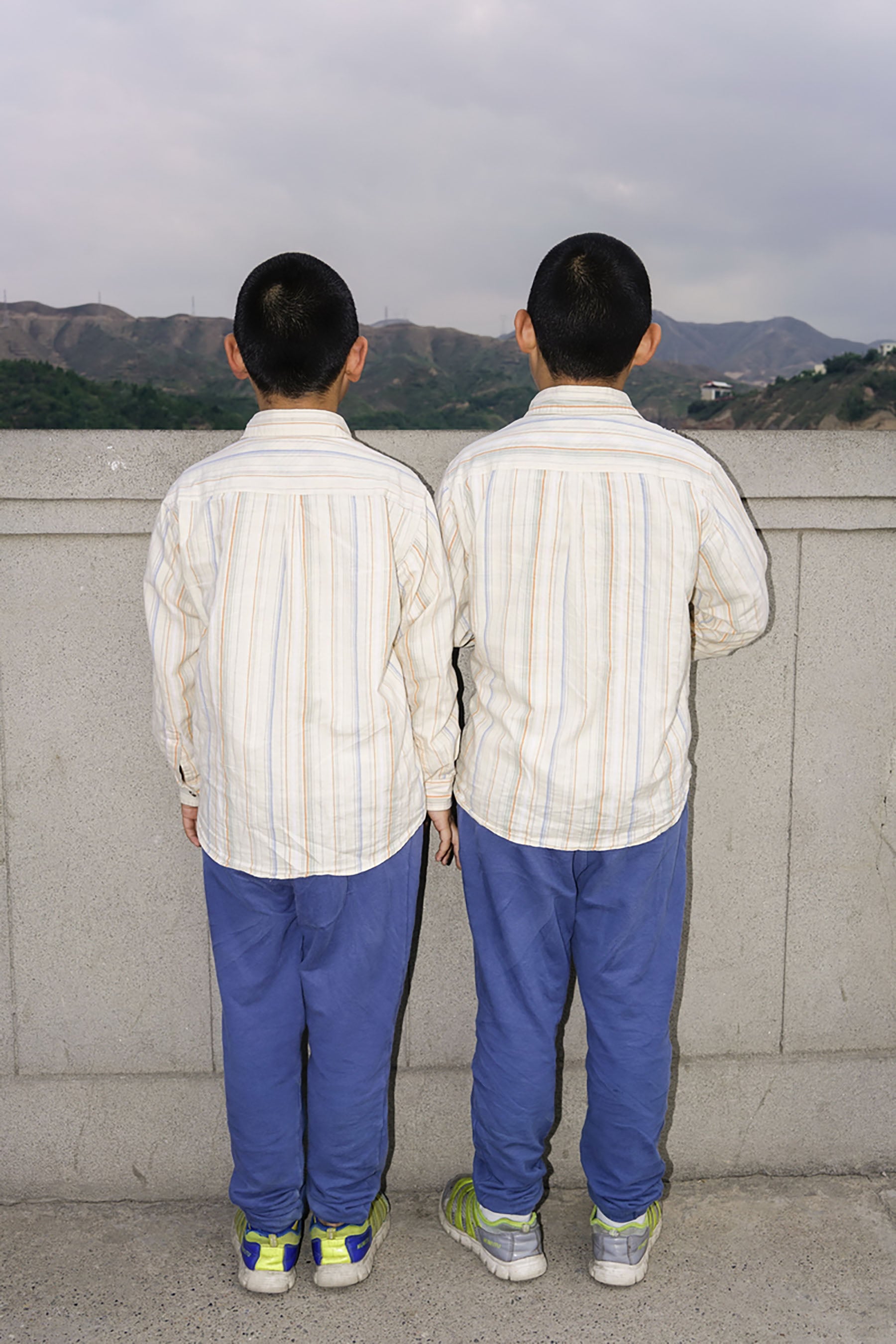 I racconti evanescenti nelle fotografie di Wang Yishu | Collater.al 11