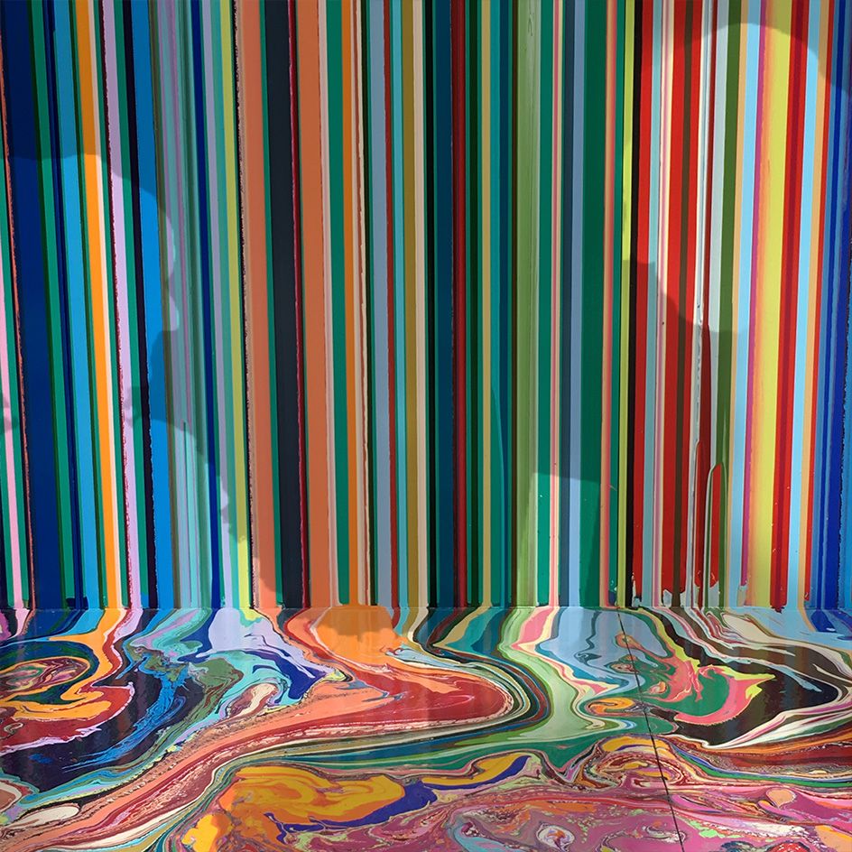 Poured Lines | Collater.al