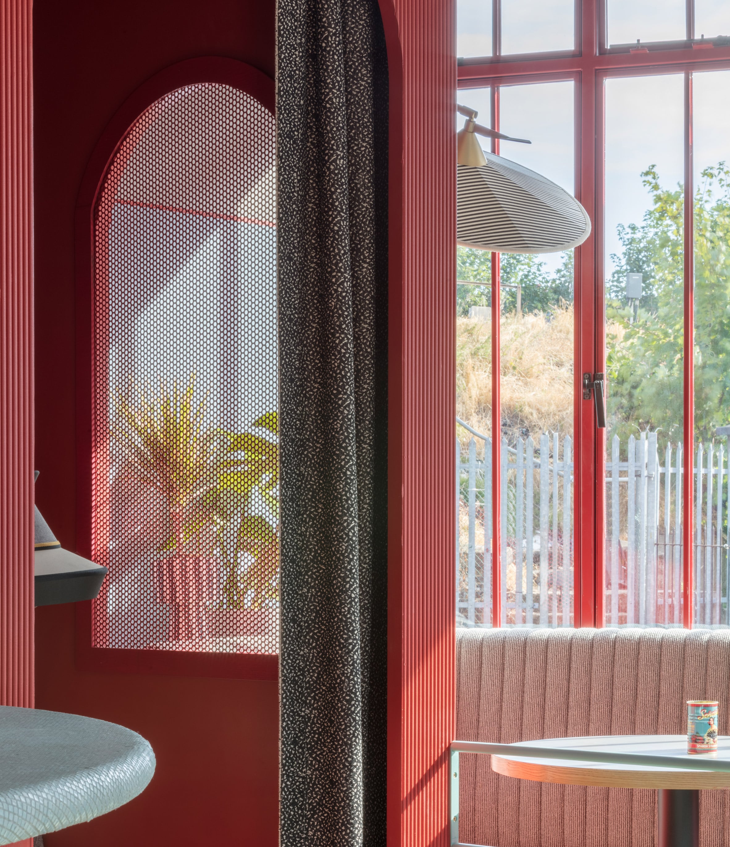 Il Piraña London dall'animo vintage di Sella Concept | Collater.al