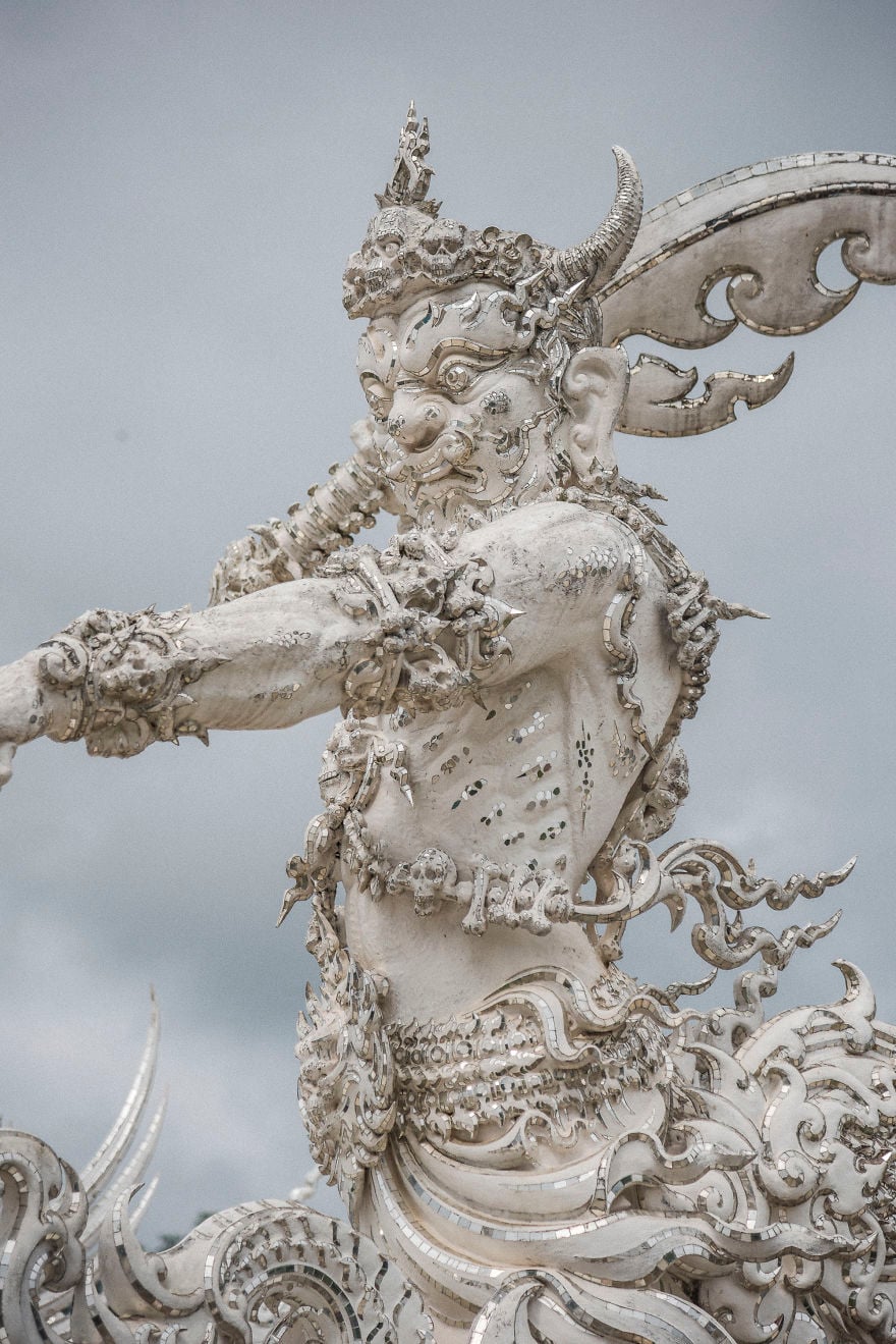 Il White Temple in Thailandia, tra sogno ed incubo | Collater.al