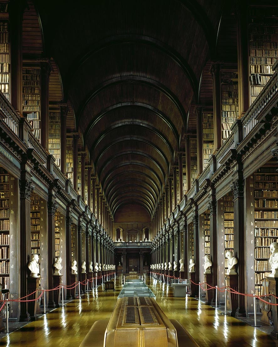 Massimo Listri documenta le biblioteche più belle del mondo | Collater.al 12