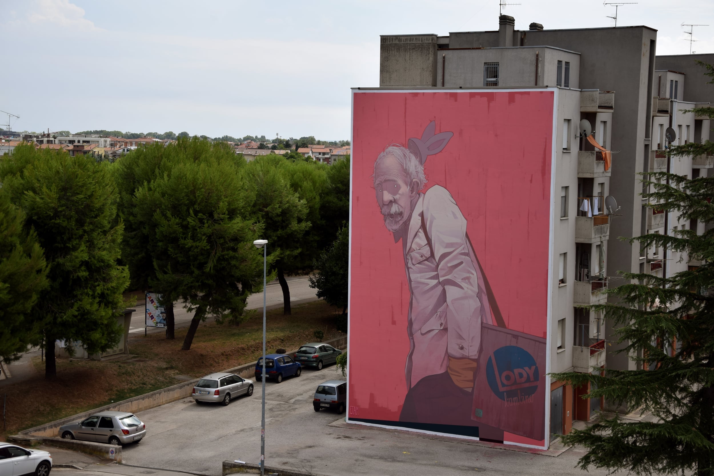 La street art di Sainer, la città diventa un museo a cielo aperto | Collater.al