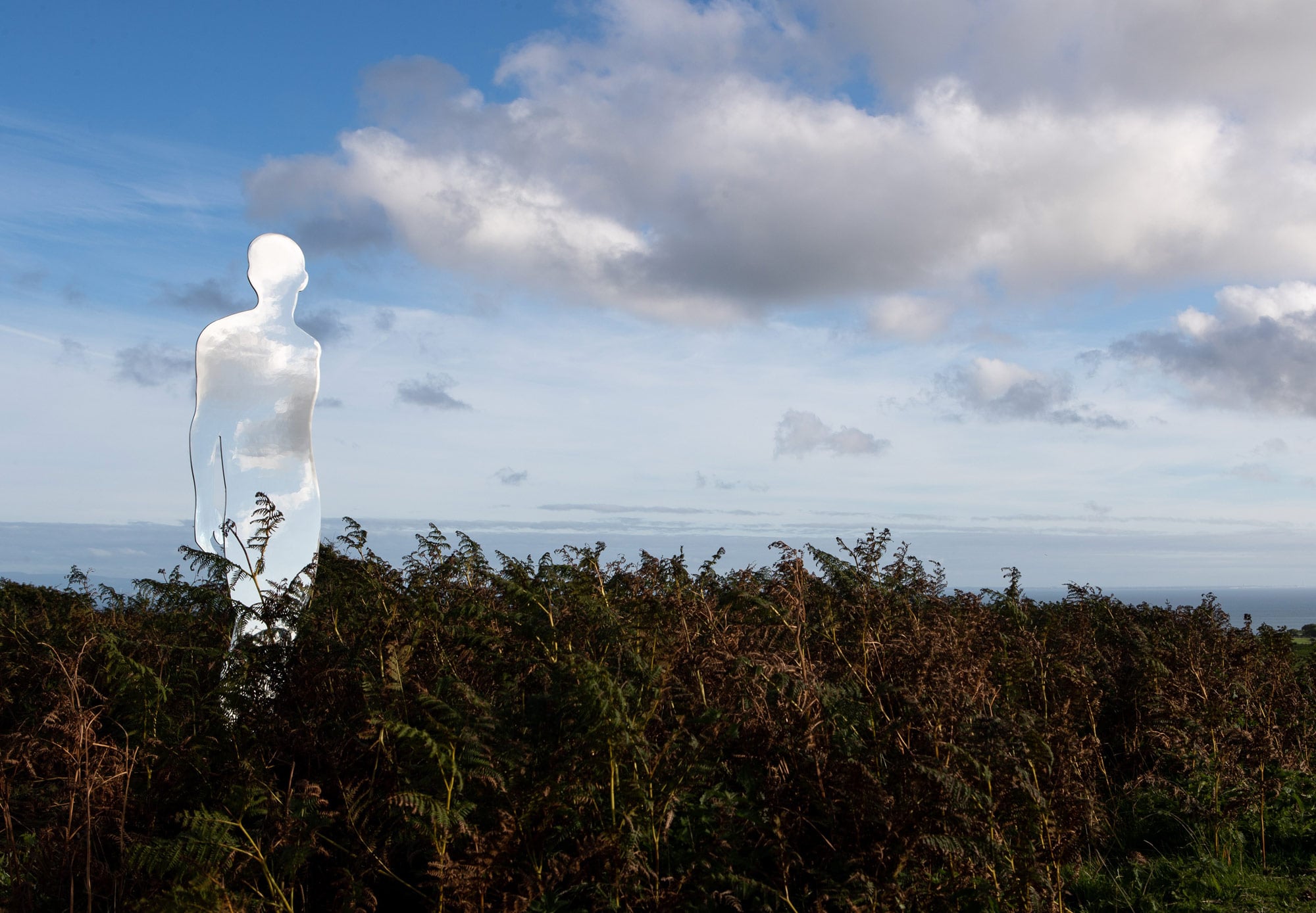 L'installazione fatta di specchi di Rob Mulholland | Collater.al