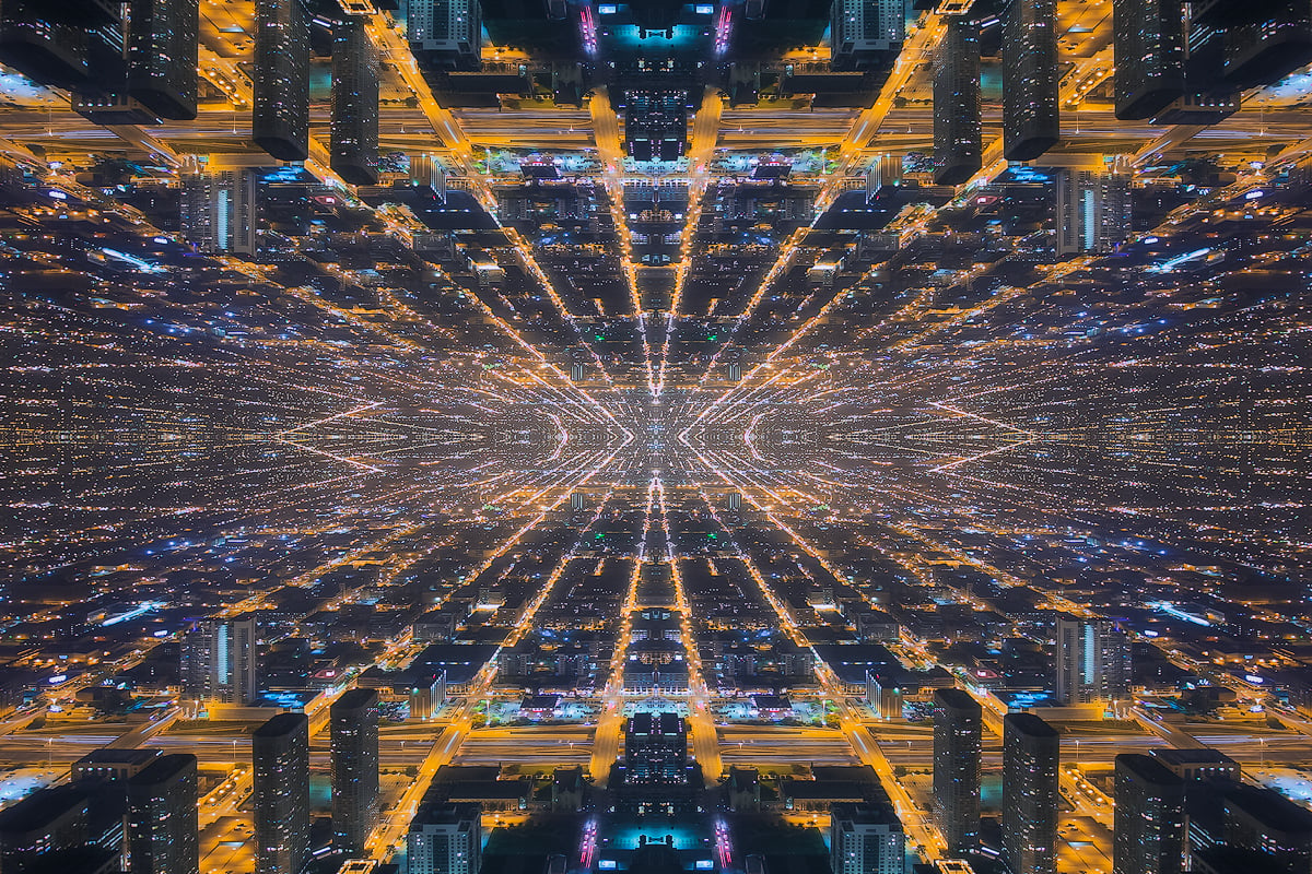 Mirror City | Collater.al