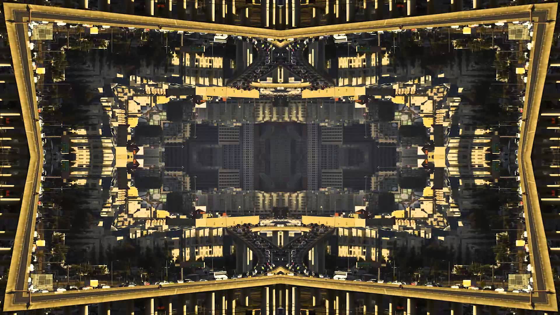 Mirror City | Collater.al