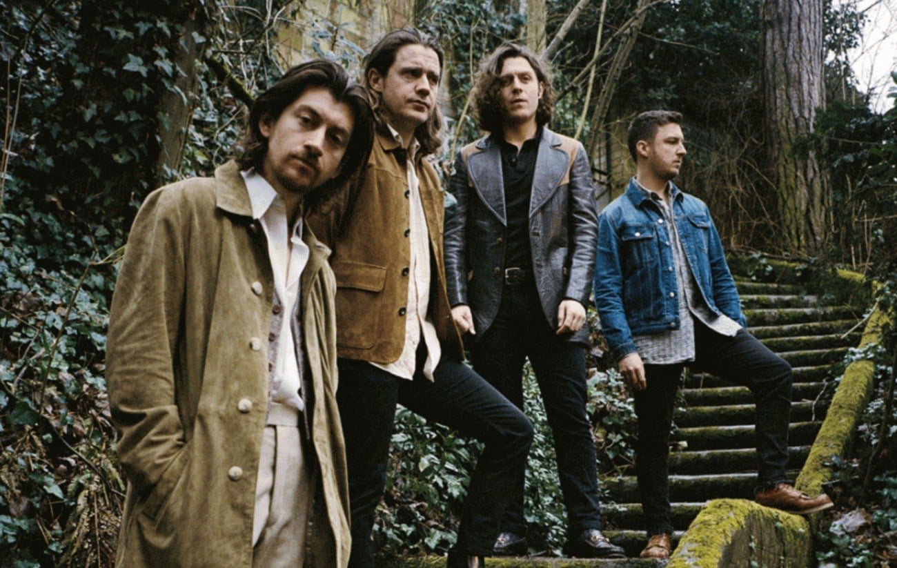 È uscito Warp Speed Chic, il mini documentario degli Arctic Monkeys | Collater.al