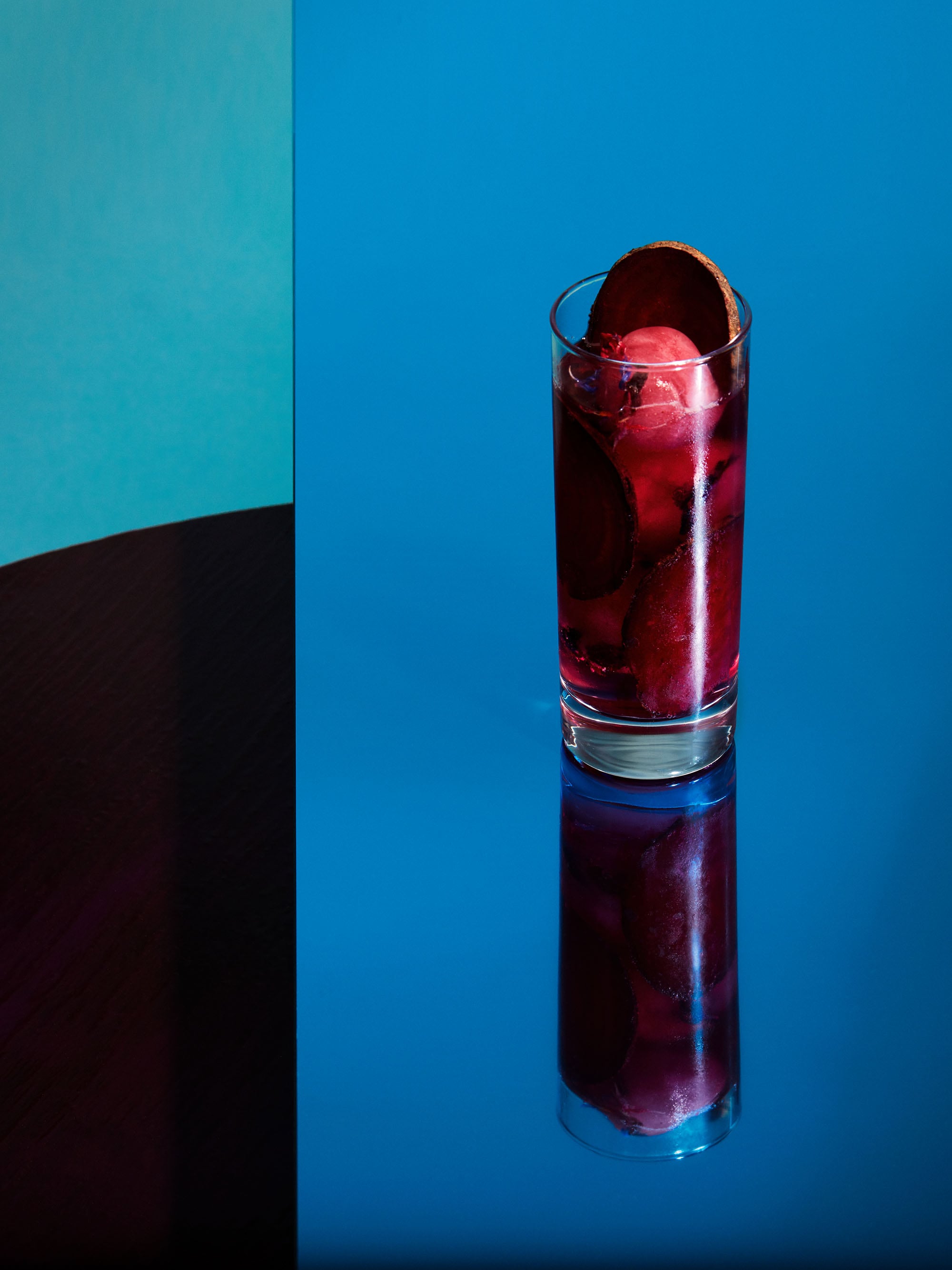88 meets '18, la nuova campagna adv di Our/Vodka | Collater.al