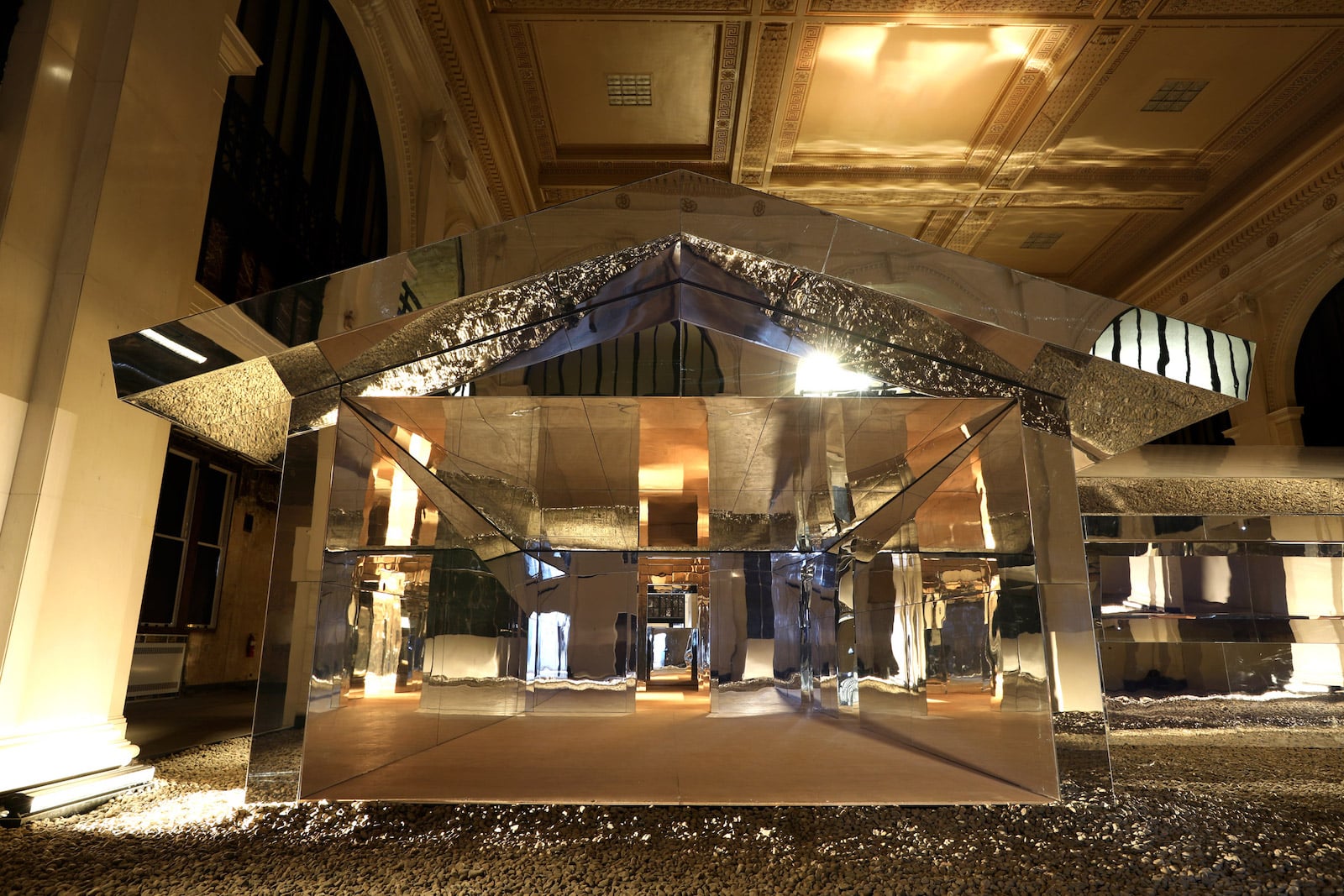 Mirage Detroit | Collater.al