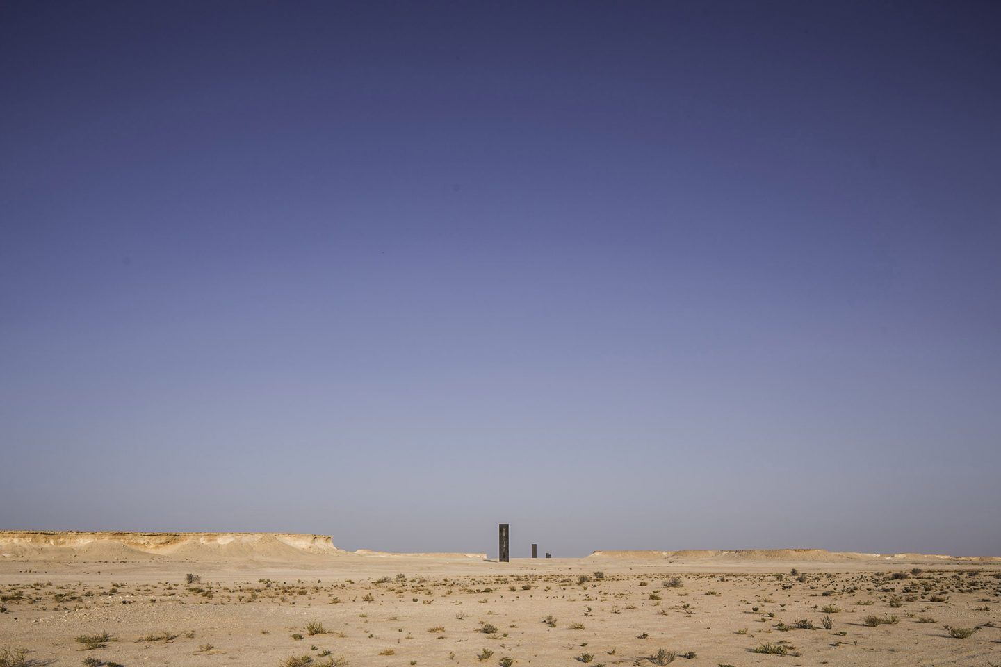 Le sculture in mezzo al deserto del Qatar di Richard Serra | Collater.al