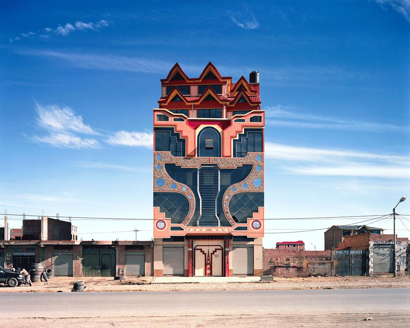 Le architetture di Freddy Mamani sembrano giocattoli | Collater.al