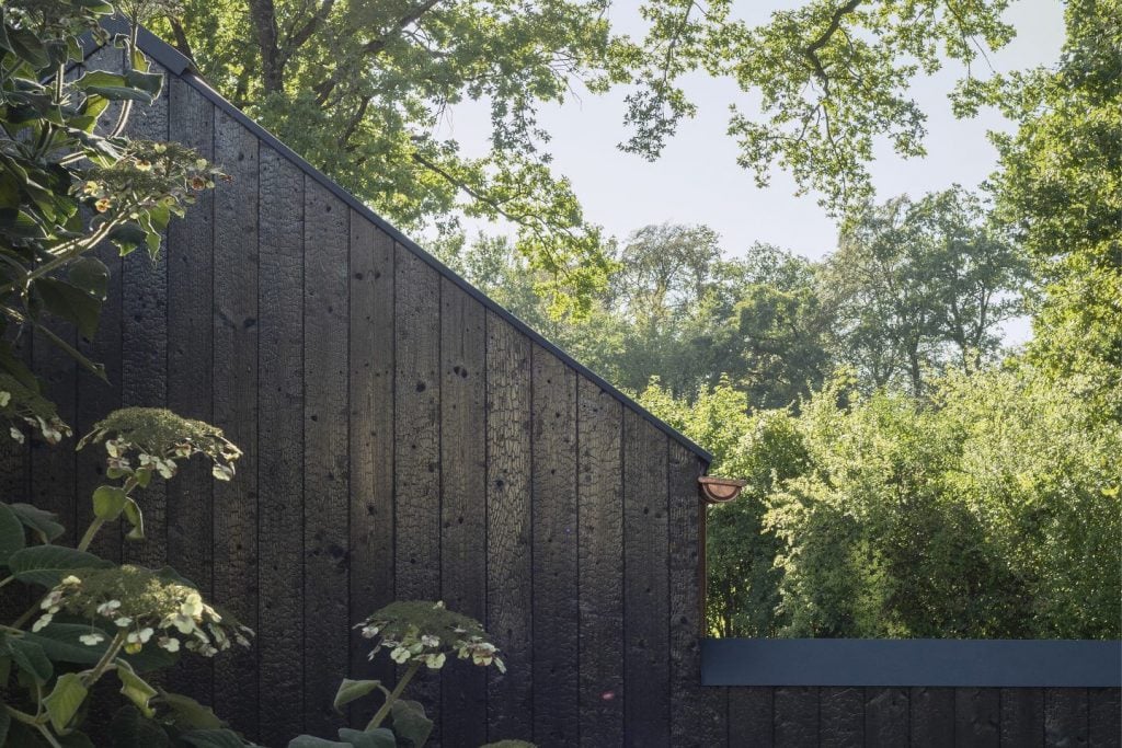 Das Schwarze Haus | Collater.al