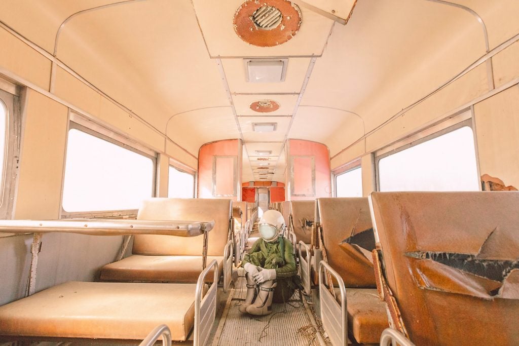 Lonely Astronaut, la solitudine nelle fotografie di Karen Jerzyk | Collater.al
