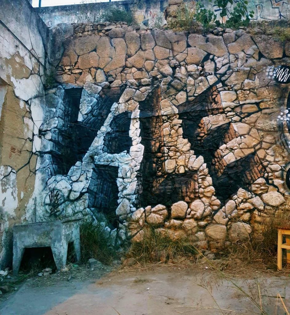 Vile, lo street artist portoghese che illude lo spettatore | Collater.al