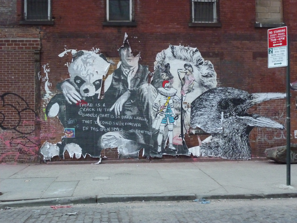I lavori di Elbow Toe, tra street art e pittura | Collater.al