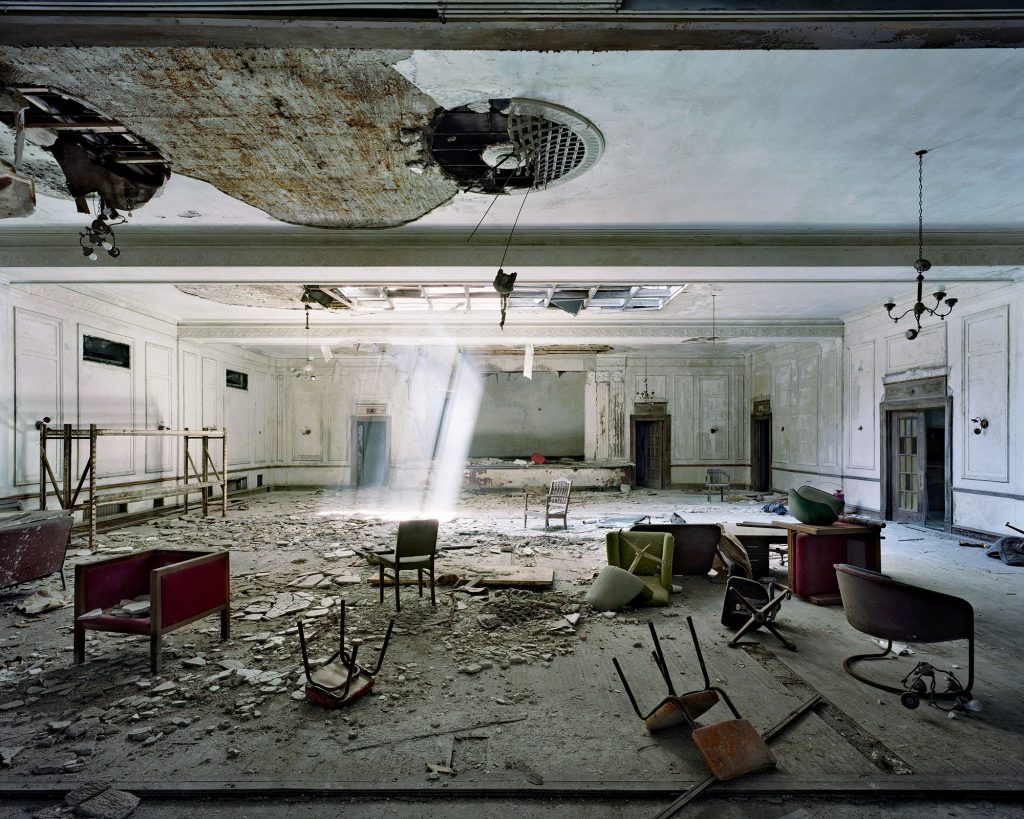 The Ruins of Detroit, gli scatti di Yves Marchand e Romain Meffre | Collater.al