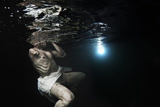 BREATHE - Progetto fotografico in "apnea" del giapponese Tomohide Ikeya