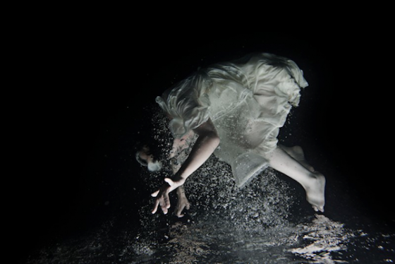 BREATHE - Progetto fotografico in "apnea" del giapponese Tomohide Ikeya