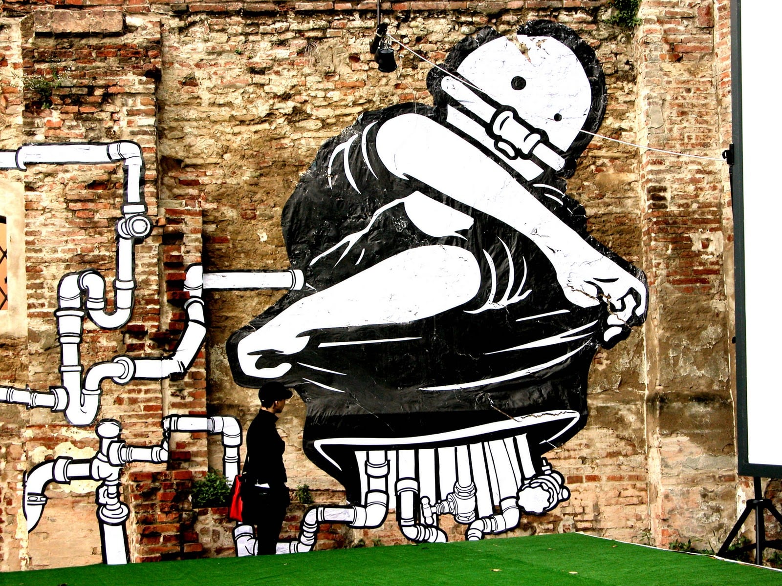 MP5 - street artist, illustratrice e animatrice italiana | Collater.al