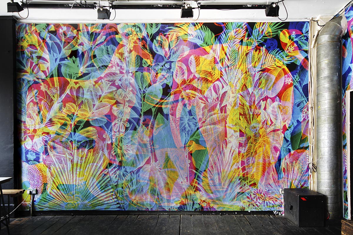 I poster RGB del duo milanese Carnovsky | Collater.al