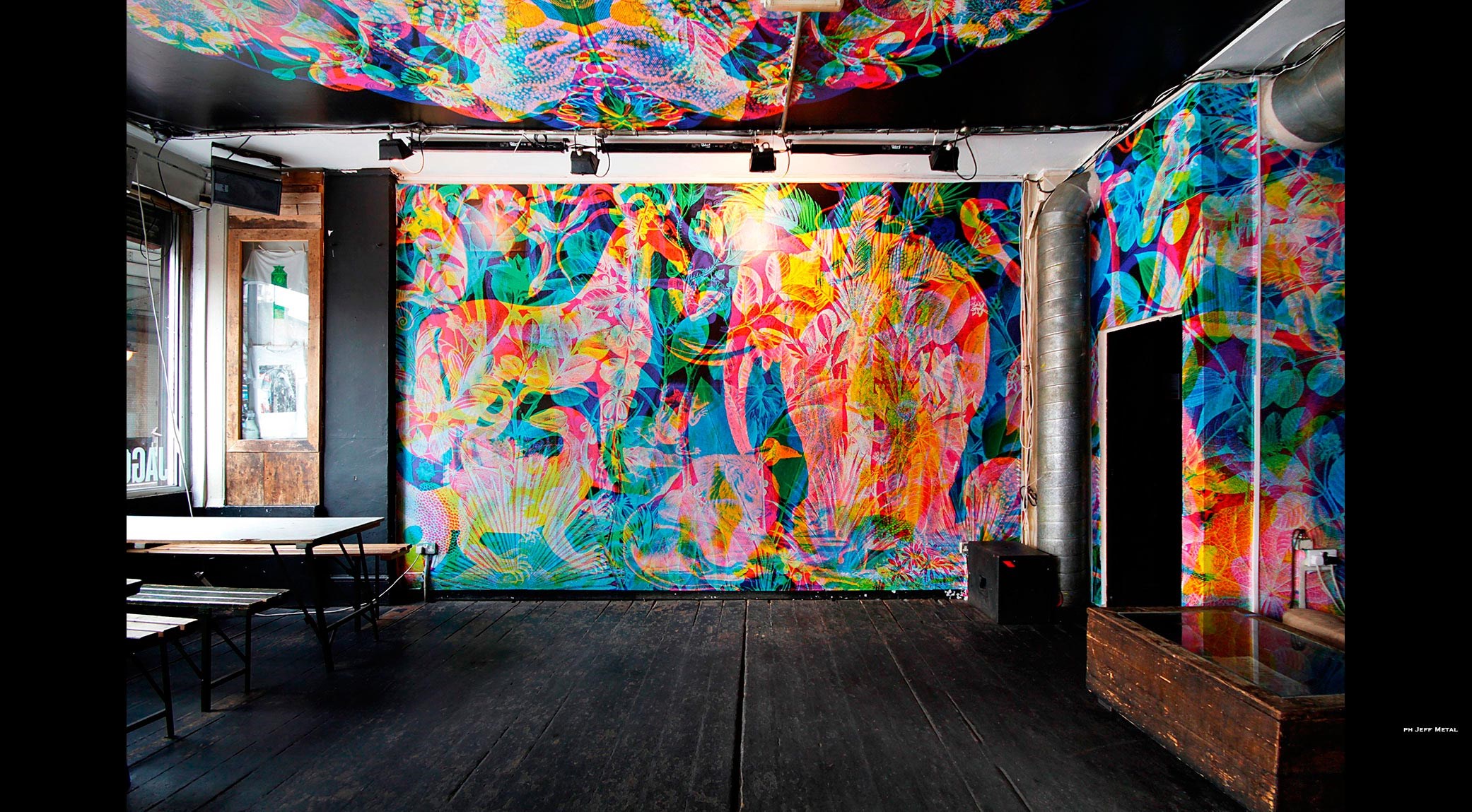 I poster RGB del duo milanese Carnovsky | Collater.al