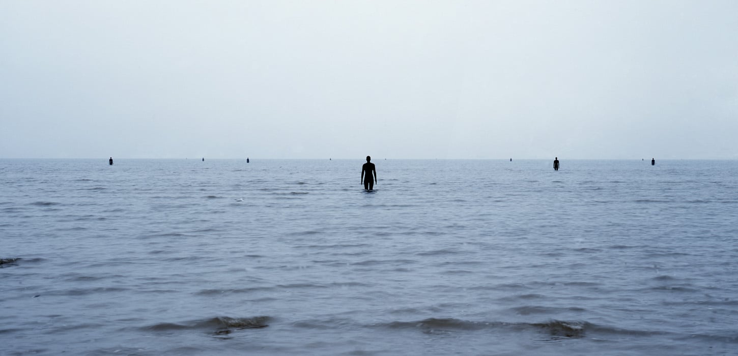 Le sculture antropomorfe di Antony Gormley | Collater.al