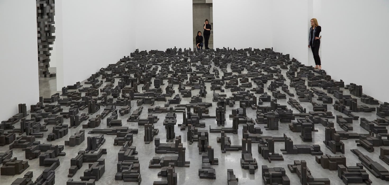Le sculture antropomorfe di Antony Gormley | Collater.al