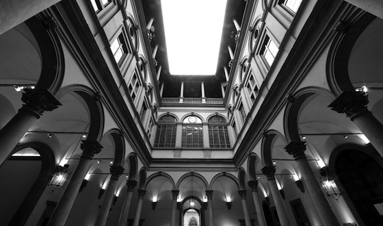 Felice Limosani - Luci ed Ombre e Il Sole sui Tetti - video mapping on site e light installation on air