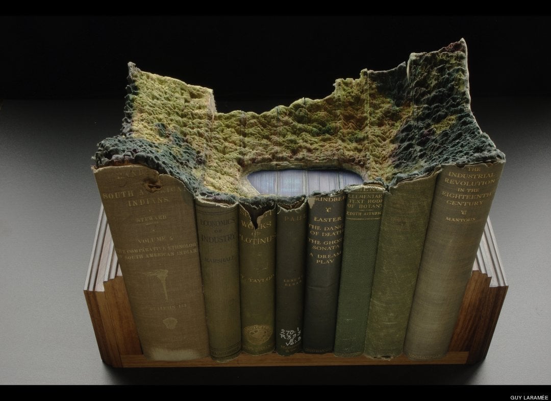Book Sculptures, i libri trasformati in paesaggi da Guy Laramée | Collater.al