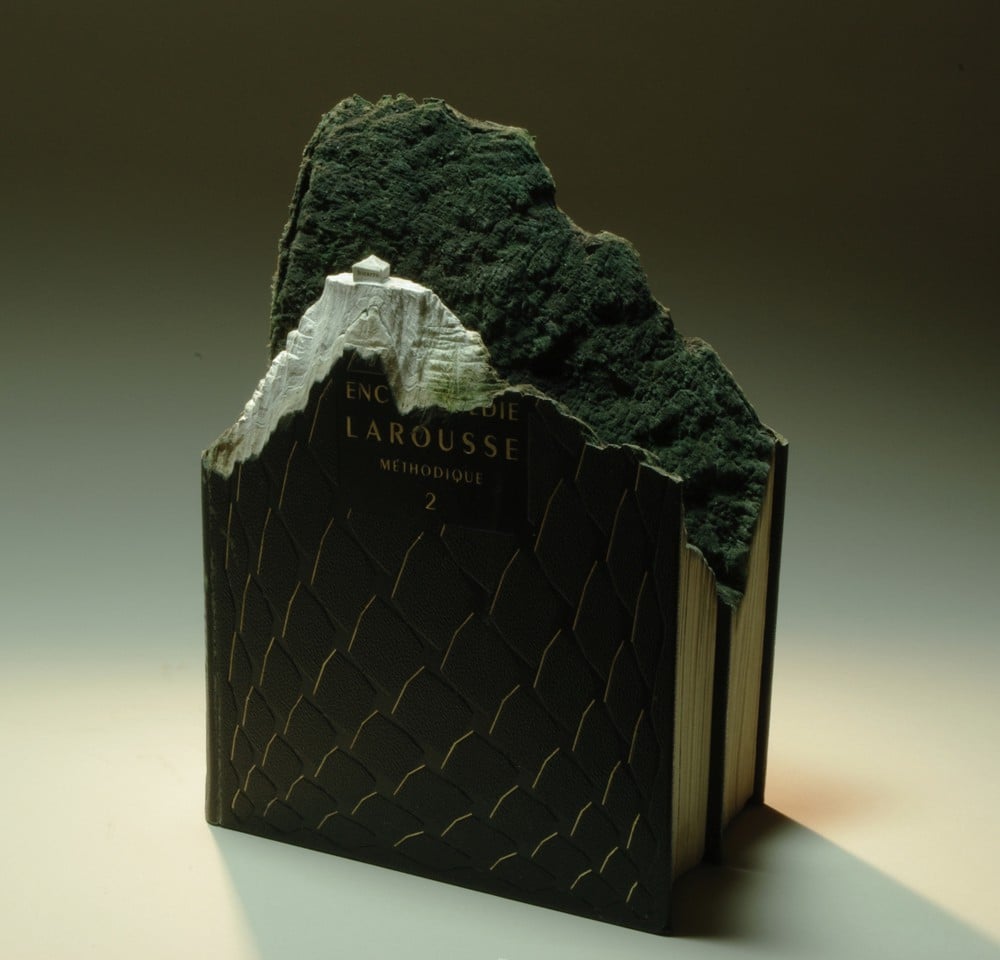 Book Sculptures, i libri trasformati in paesaggi da Guy Laramée | Collater.al