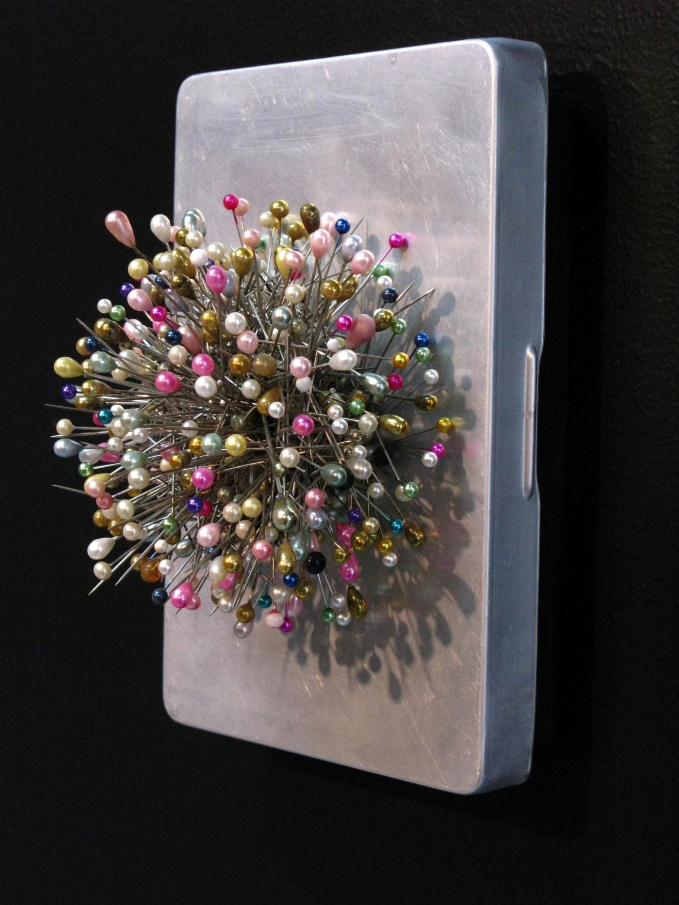 Le opere surreali e viscerali di Ron Ulicny | Collater.al
