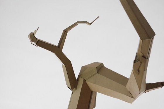 Bartek Elsner - The Paper Stuff - Sculture in cartone