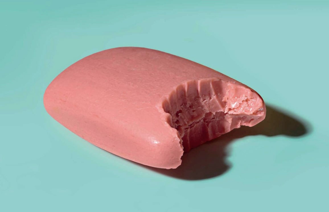 Toilet Paper - Maurizio Cattelan e Pierpaolo Ferrari - Art Magazine