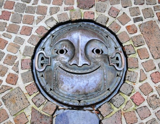 Japanese manhole cover - Tombini decorati